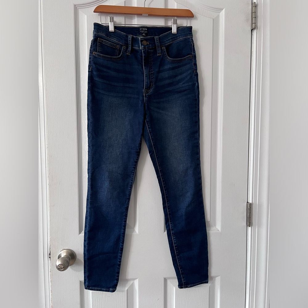 J.Crew outlet I believe 10” high rise skinny slight distressing Size 28